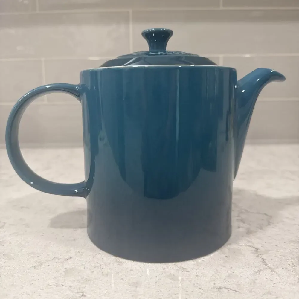Le Creuset DEEP TEAL Blue Medium Grand Teapot 1.3L 1.4QT Stoneware Glazed NEW